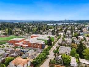9219 Stone Avenue N, Seattle WA 98103