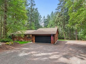 1989 NW Lucky Lane, Silverdale WA 98383