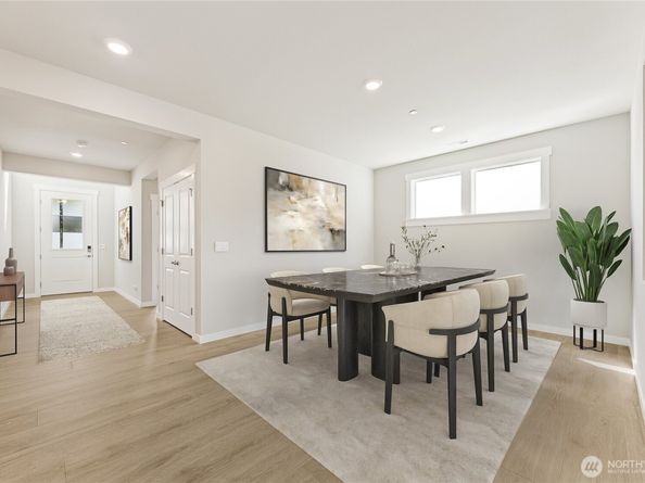 10534 135th Place NE 35, Kirkland WA 98033