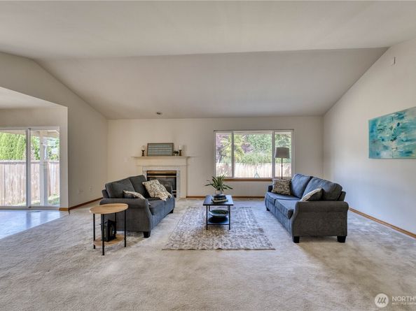 20106 Bue Rund Loop NE, Poulsbo WA 98370