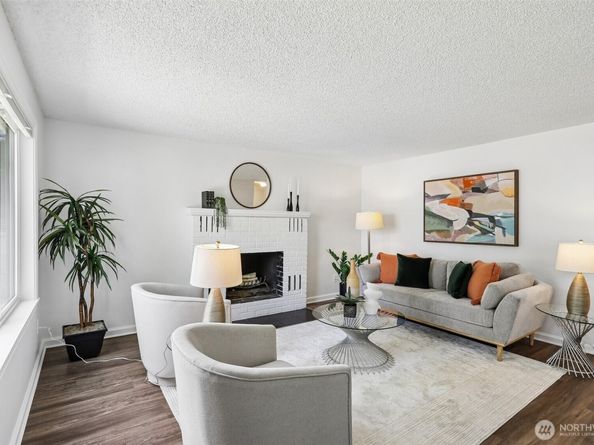 6745 18th Avenue SW, Seattle WA 98106
