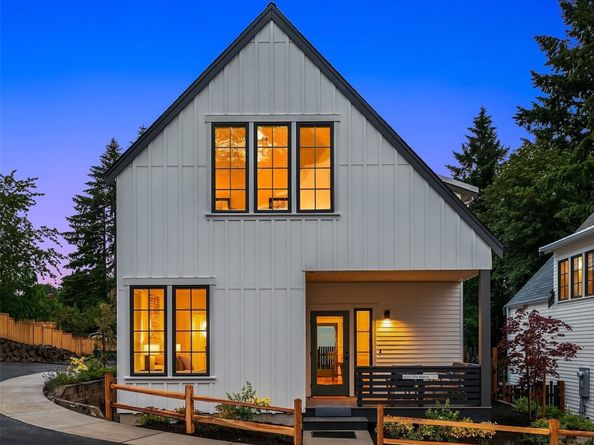 2218 NE 125th Street, Seattle WA 98125