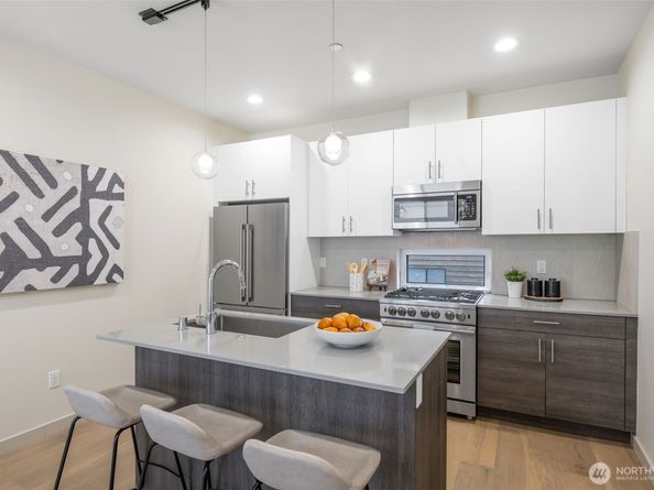 3612 Leary Way NW, Seattle WA 98107