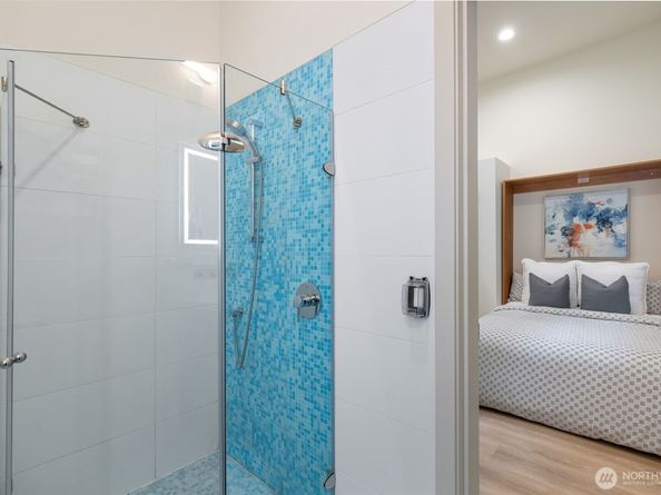 3612 Leary Way NW, Seattle WA 98107