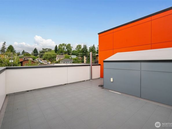 3612 Leary Way NW, Seattle WA 98107