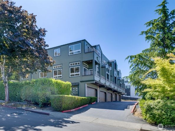 327 2nd Avenue S, Kirkland WA 98033