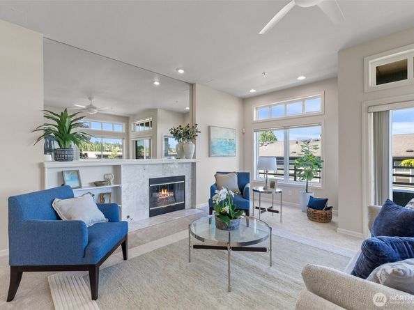 327 2nd Avenue S, Kirkland WA 98033