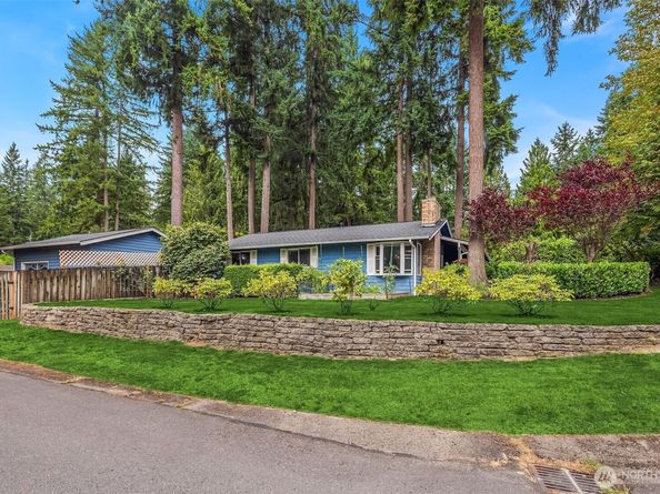 17803 199th Avenue NE, Woodinville WA 98077