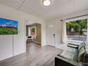 1907 N 137th Street, Seattle WA 98133