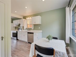 1907 N 137th Street, Seattle WA 98133