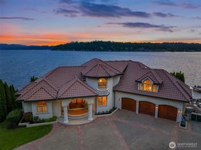 2819 E Lake Sammamish Parkway NE, Sammamish WA 98074