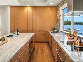 2819 E Lake Sammamish Parkway NE, Sammamish WA 98074