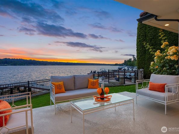 2819 E Lake Sammamish Parkway NE, Sammamish WA 98074