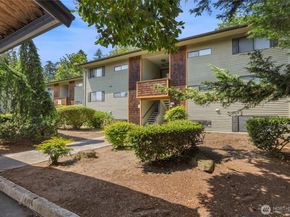 23405 16th Place S C104, Des Moines WA 98198