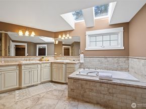 413 213th Place SE, Sammamish WA 98074