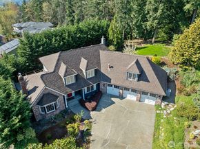 413 213th Place SE, Sammamish WA 98074