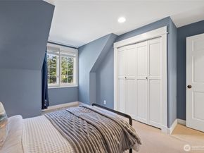 413 213th Place SE, Sammamish WA 98074