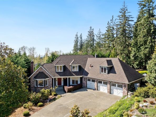 413 213th Place SE, Sammamish WA 98074