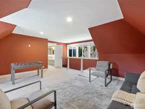 413 213th Place SE, Sammamish WA 98074