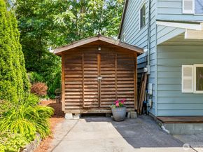 19508 23rd Avenue NE, Shoreline WA 98155