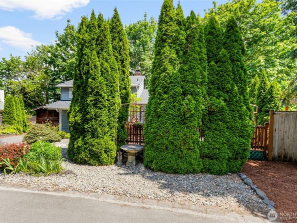 19508 23rd Avenue NE, Shoreline WA 98155