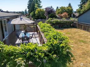11642 NE 135th Street, Kirkland WA 98034