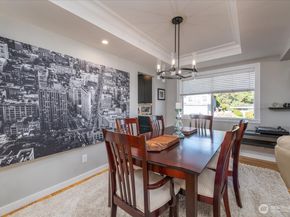 11642 NE 135th Street, Kirkland WA 98034