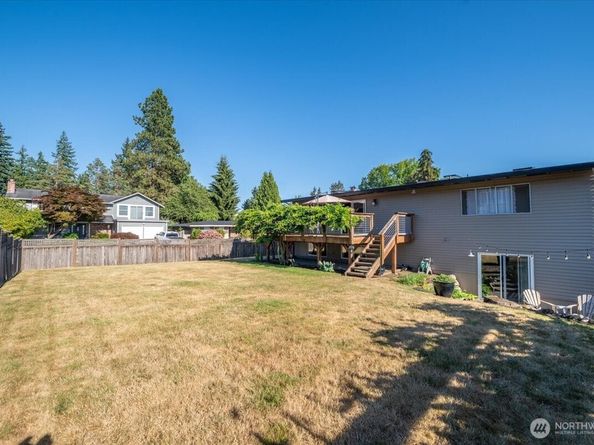 11642 NE 135th Street, Kirkland WA 98034