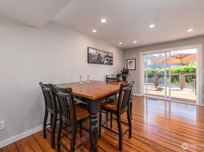 11642 NE 135th Street, Kirkland WA 98034