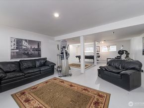 11642 NE 135th Street, Kirkland WA 98034