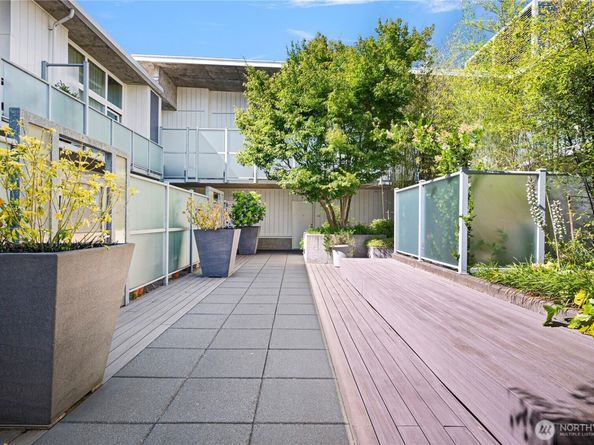 500 Mercer Street R325, Seattle WA 98109