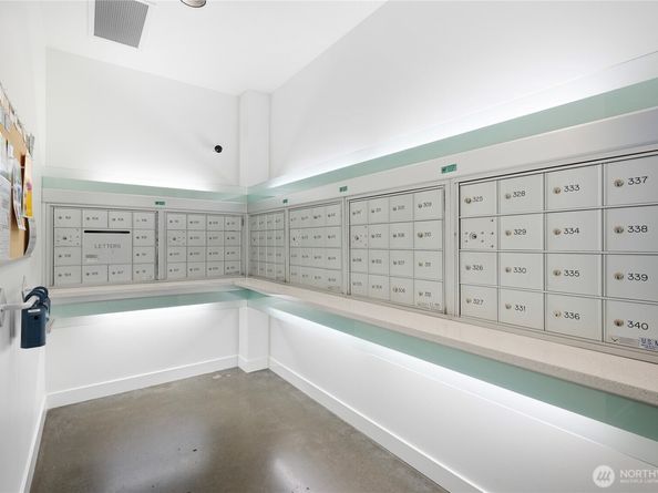 500 Mercer Street R325, Seattle WA 98109
