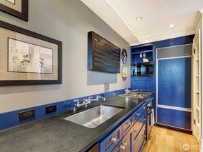 80 Vine Street 703, Seattle WA 98121