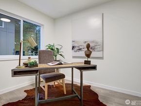 8707 116th Avenue NE A, Kirkland WA 98033