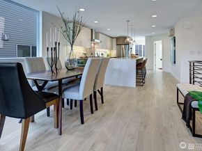 8707 116th Avenue NE A, Kirkland WA 98033