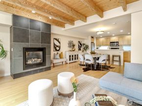 4521 40th Avenue SW B, Seattle WA 98116