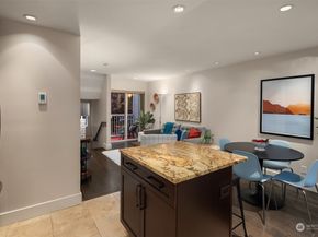 8523 Midvale Avenue N A, Seattle WA 98103