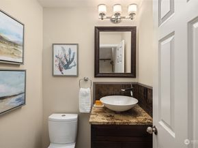 8523 Midvale Avenue N A, Seattle WA 98103