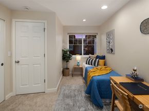 8523 Midvale Avenue N A, Seattle WA 98103