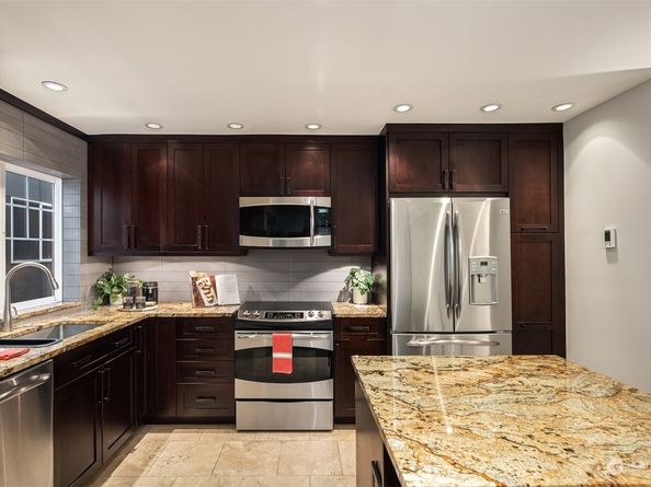 8523 Midvale Avenue N A, Seattle WA 98103