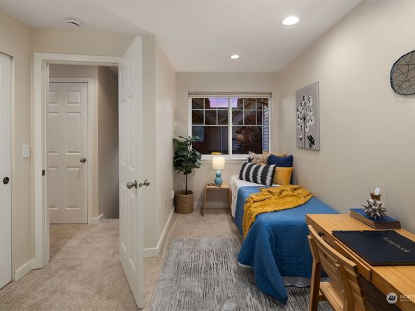 8523 Midvale Avenue N A, Seattle WA 98103