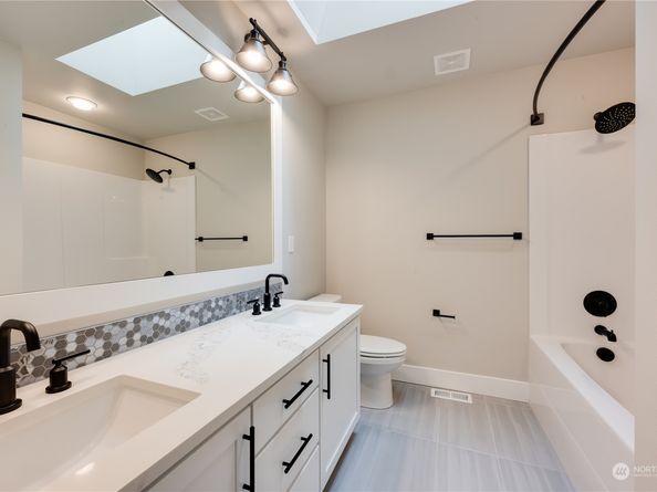 20230 125th Avenue NE SM203, Bothell WA 98011