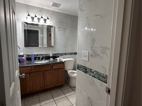 10453 1st Avenue SW, Seattle WA 98146