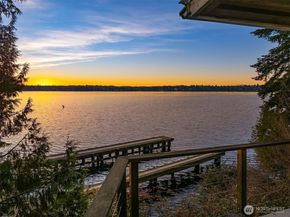 8001 West Mercer Way, Mercer Island WA 98040