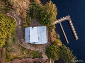 8001 West Mercer Way, Mercer Island WA 98040