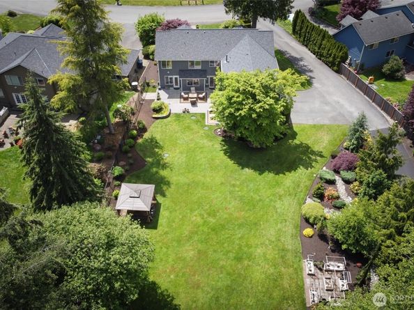 15060 225th Avenue NE, Woodinville WA 98077