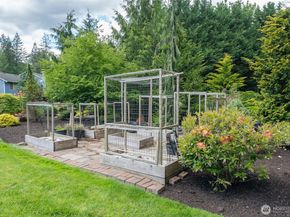 15060 225th Avenue NE, Woodinville WA 98077