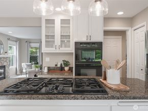 15060 225th Avenue NE, Woodinville WA 98077