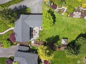 15060 225th Avenue NE, Woodinville WA 98077