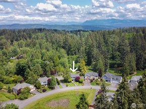 15060 225th Avenue NE, Woodinville WA 98077